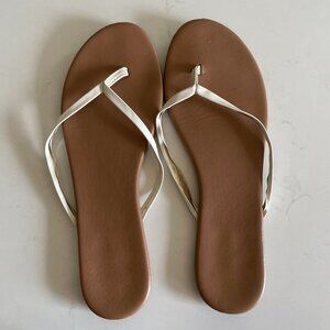 LC Lauren Conrad Women's Flip Flop Sandals Flats White Strap Sz 10 or 11